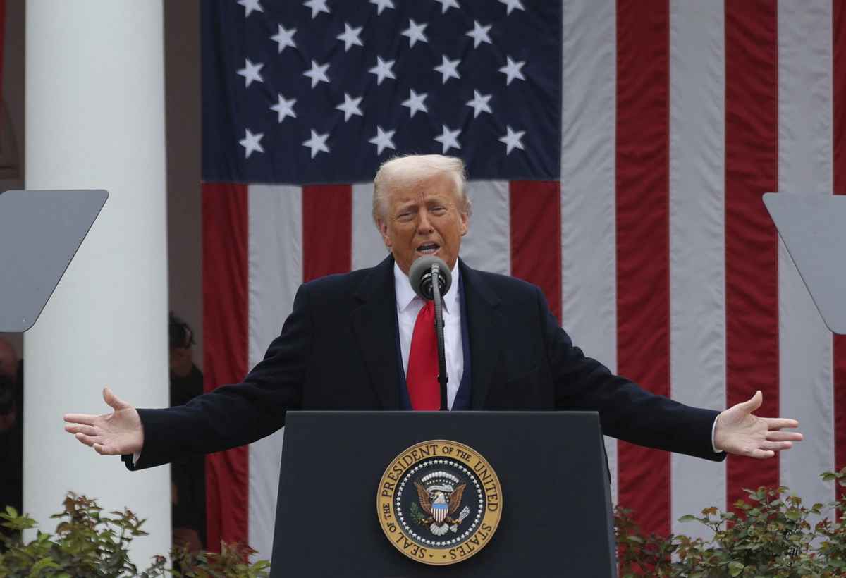 【米国】トランプ関税算出方法に疑問広がる　貿易赤字を輸入額で割っただけの「偽の関税率」と批判